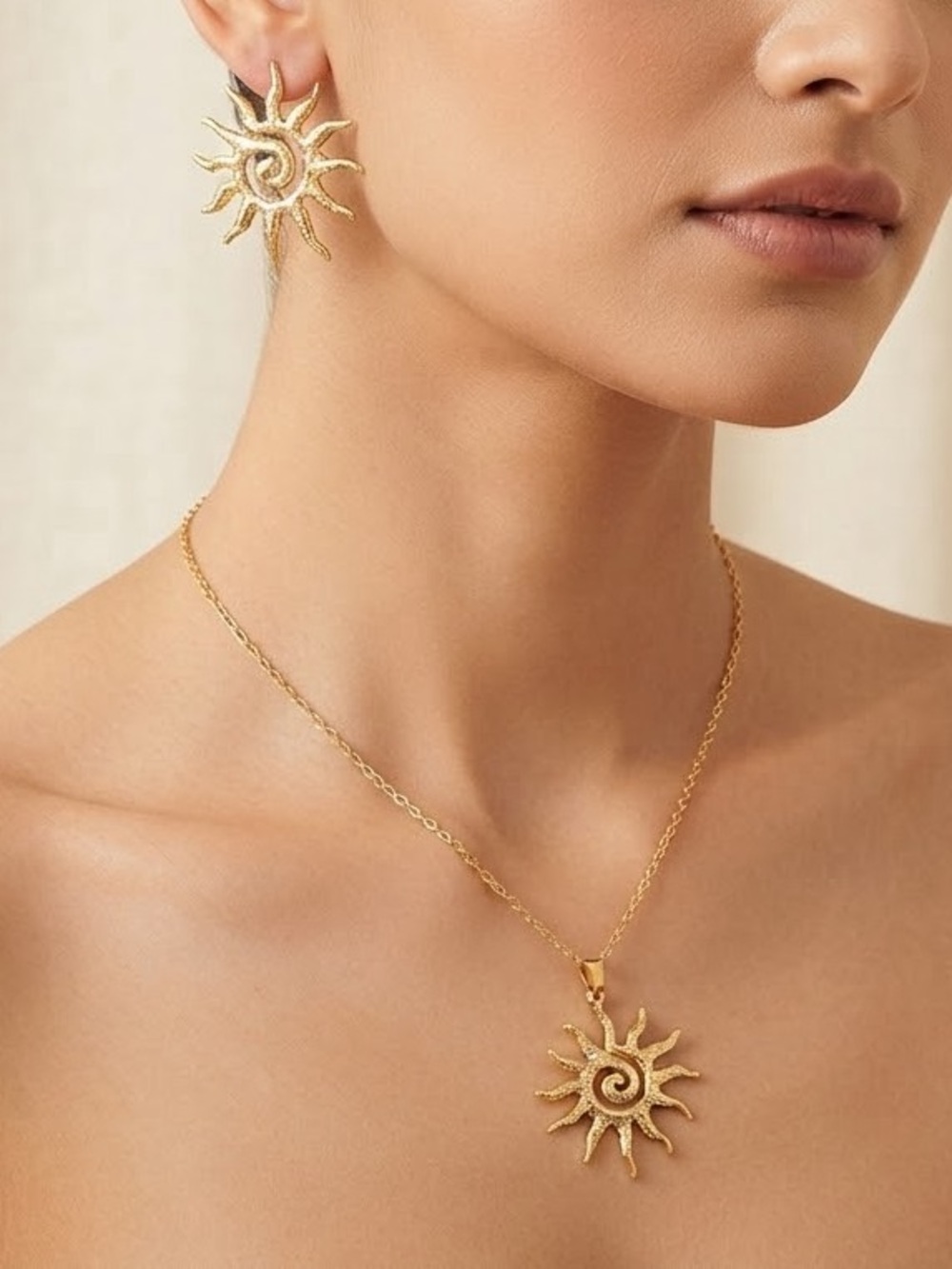 Stainless Steel Gold Sunburst Necklace & Earring Set. Women’s Jewelry.